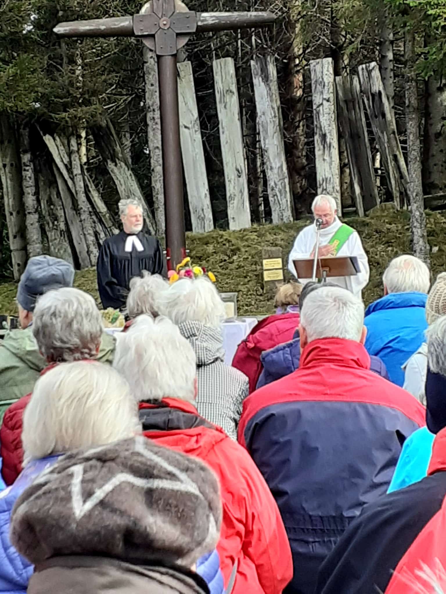 5bb92de0e52f45a8a86ee297ba793ae8